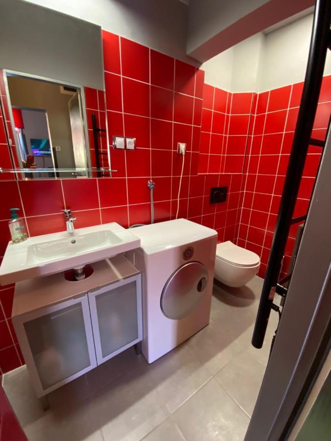 Apartment B42 Bed And Cafe Praha Bagian luar foto