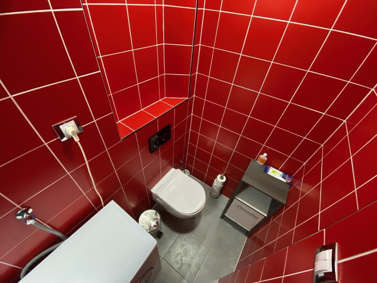 Apartment B42 Bed And Cafe Praha Bagian luar foto