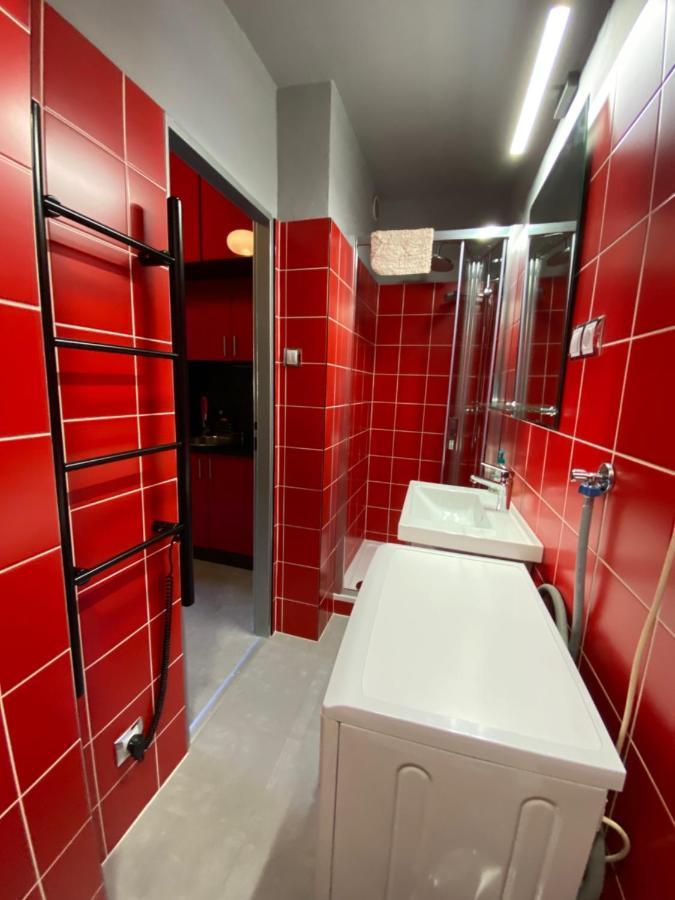Apartment B42 Bed And Cafe Praha Bagian luar foto